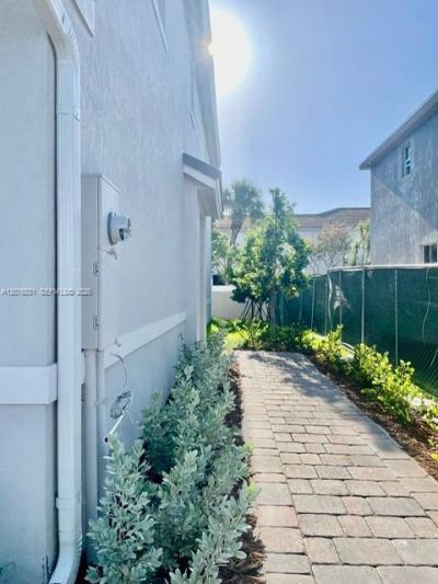 157 SW 170th Ave , Pembroke Pines, FL 33027 Photo