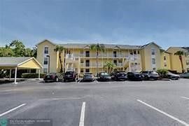 6307 La Costa Drive, Unit B, Boca Raton, FL 33433 Photo