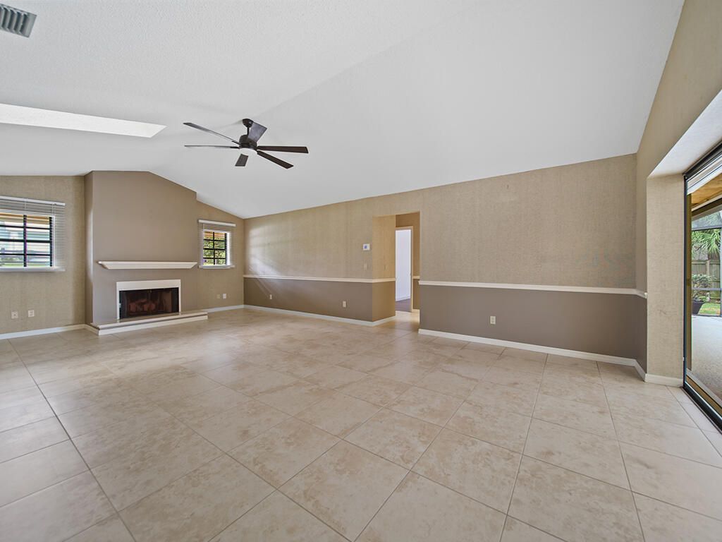 9 W High Point Road, Sewalls Point, FL 34996 Photo