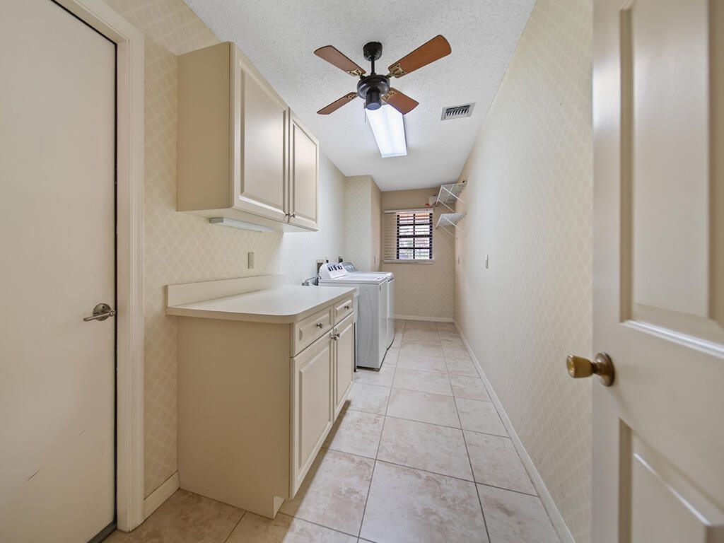 9 W High Point Road, Sewalls Point, FL 34996 Photo