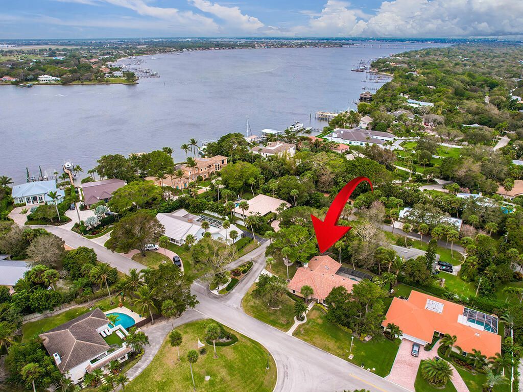 9 W High Point Road, Sewalls Point, FL 34996 Photo