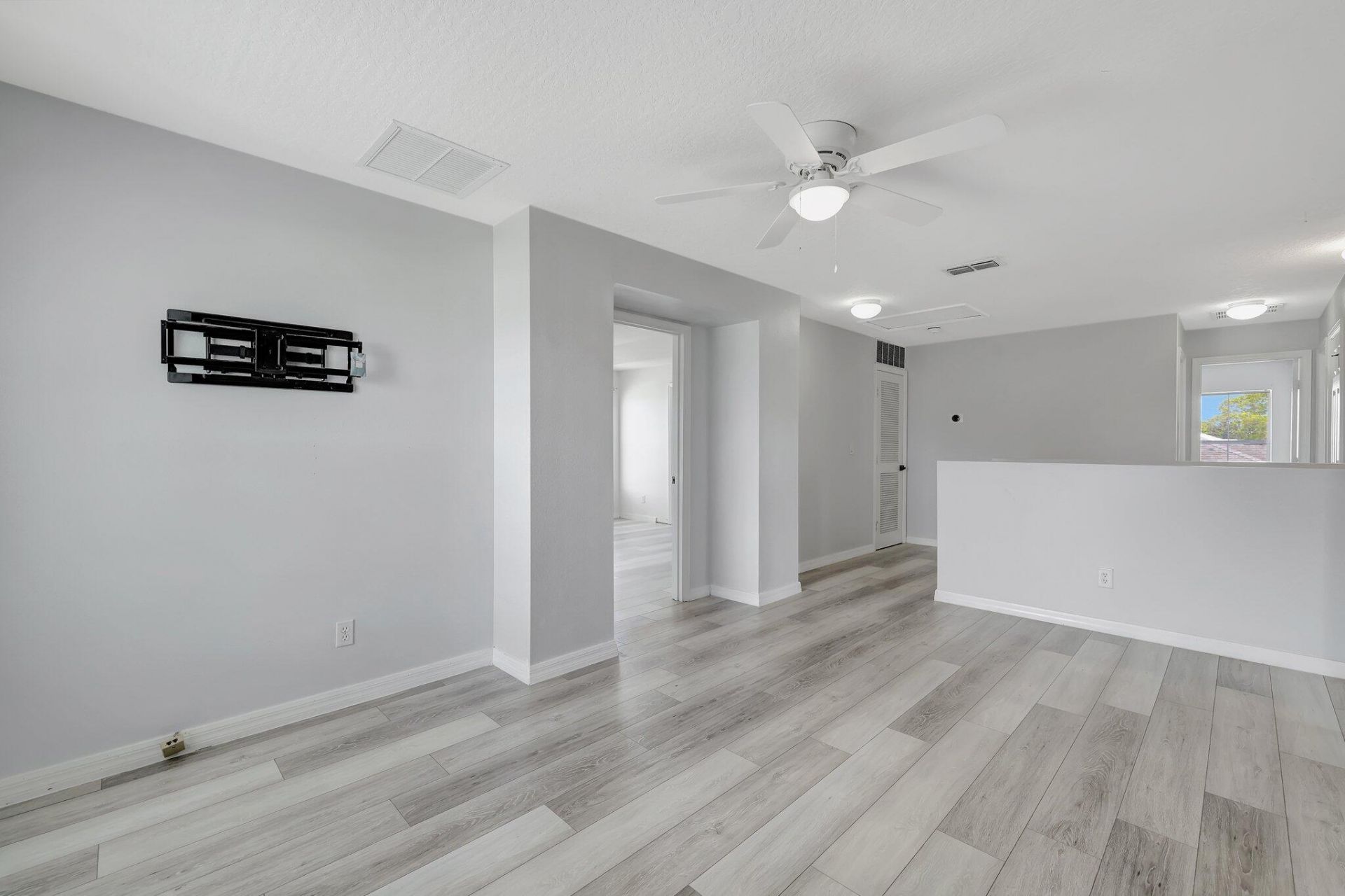6509 NW Omega Road, Port Saint Lucie, FL 34983 Photo