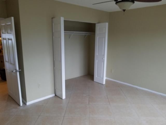 5725 Fernley Drive E, Unit 7, West Palm Beach, FL 33415 Photo