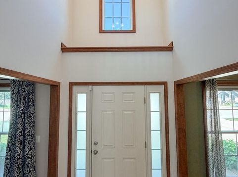 Main Photo