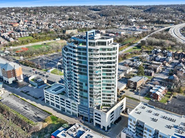 400 Riverboat, Unit 1101, Newport, KY 41071