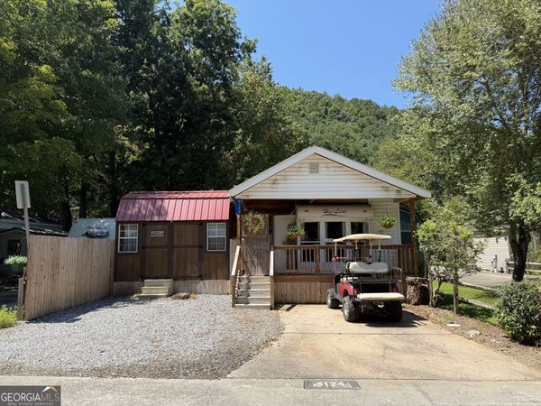 4124 Riverbank Run, Hiawassee, GA 30546