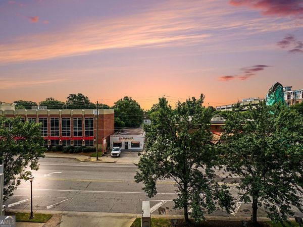250 Pharr Road NE, Unit 315, Atlanta, GA 30305