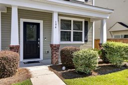 194 Woodward Road photo 4