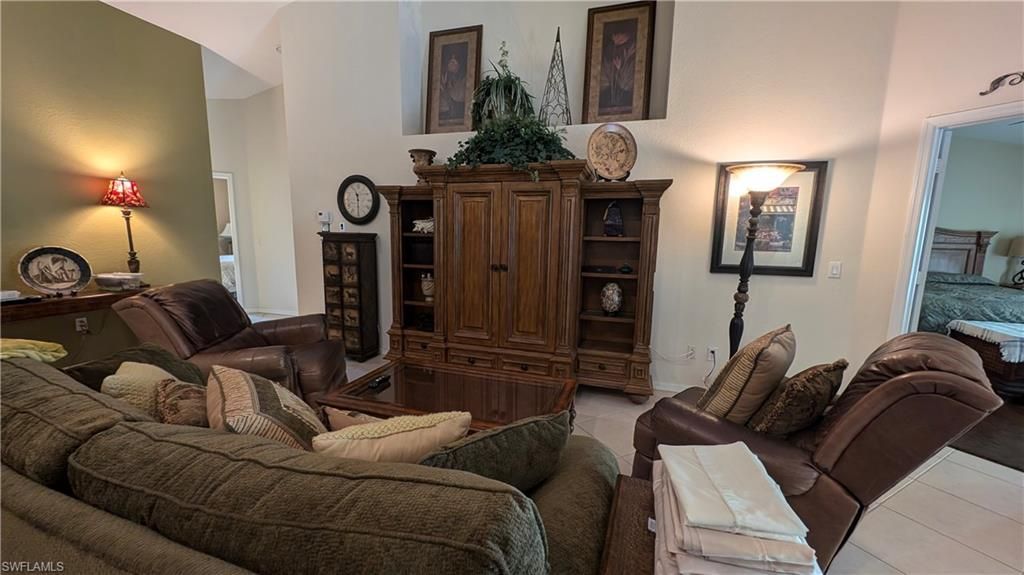 5660 Northboro Dr , Unit 202, Naples, FL 34110 Photo