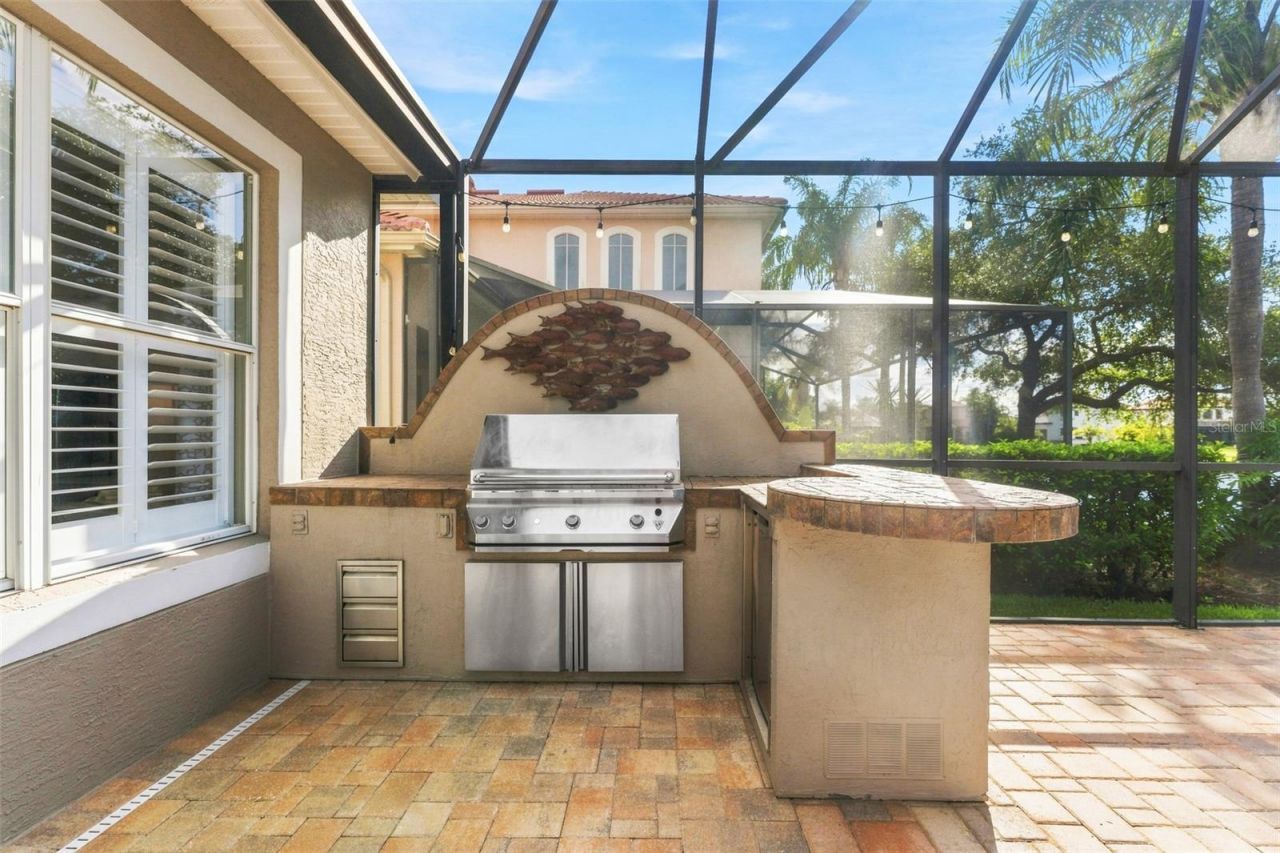 11625 Bristol Chase Drive, Tampa, FL 33626 Photo