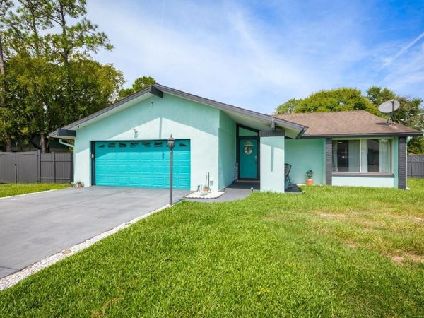 3 CLARK LANE , PALM COAST, FL 32137