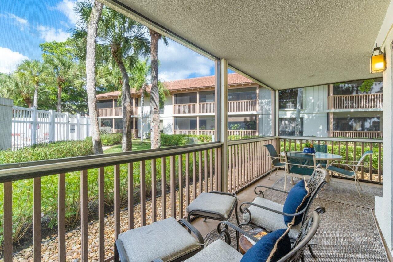 401 Brackenwood Lane S, Palm Beach Gardens, FL 33418 Photo