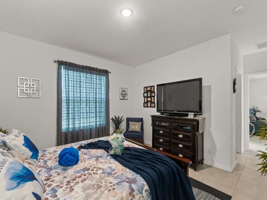 1689 SE Chello Lane, Port Saint Lucie, FL 34983 Photo