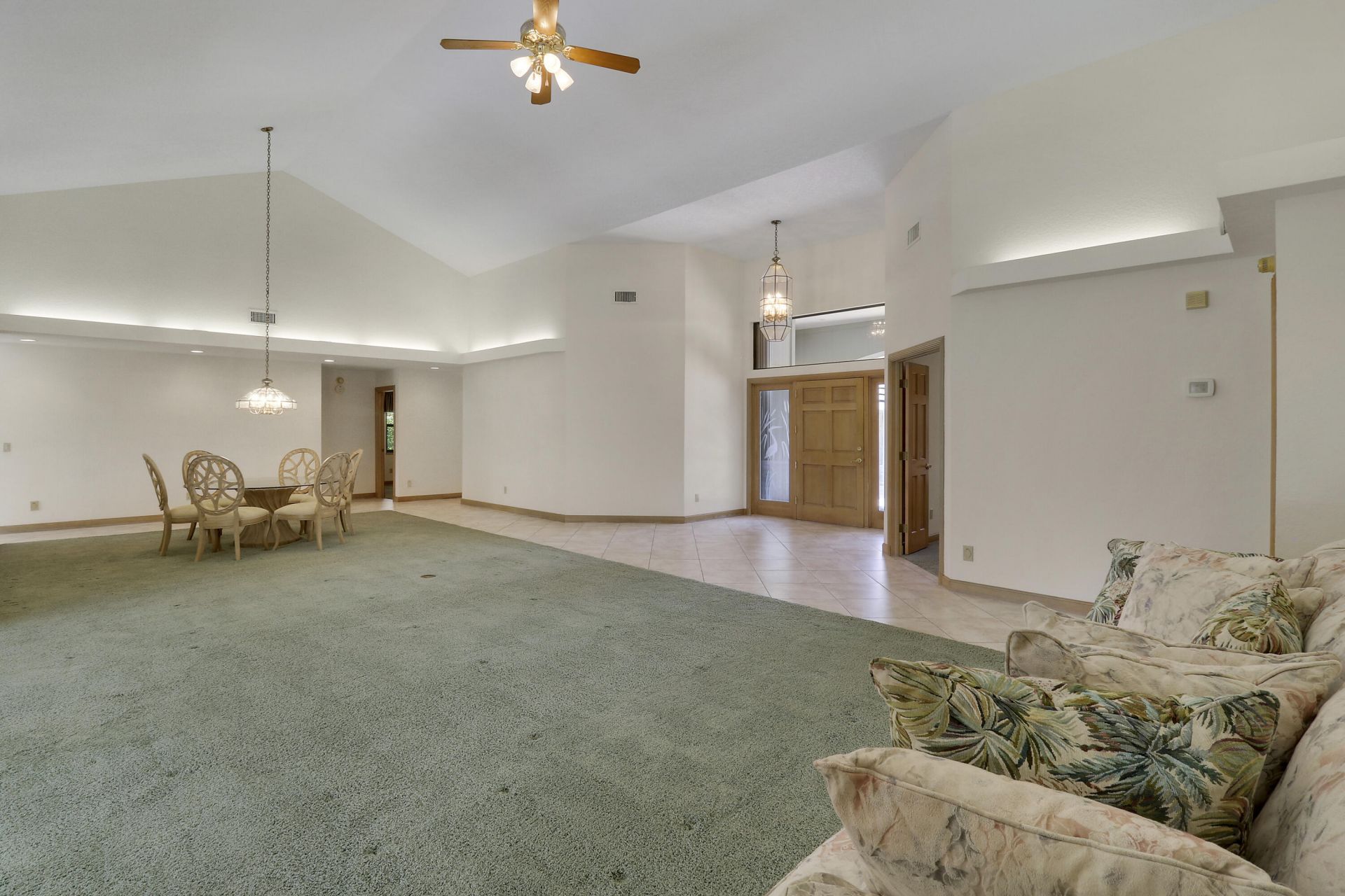 18691 SE Lakeside Way, Jupiter, FL 33469 Photo