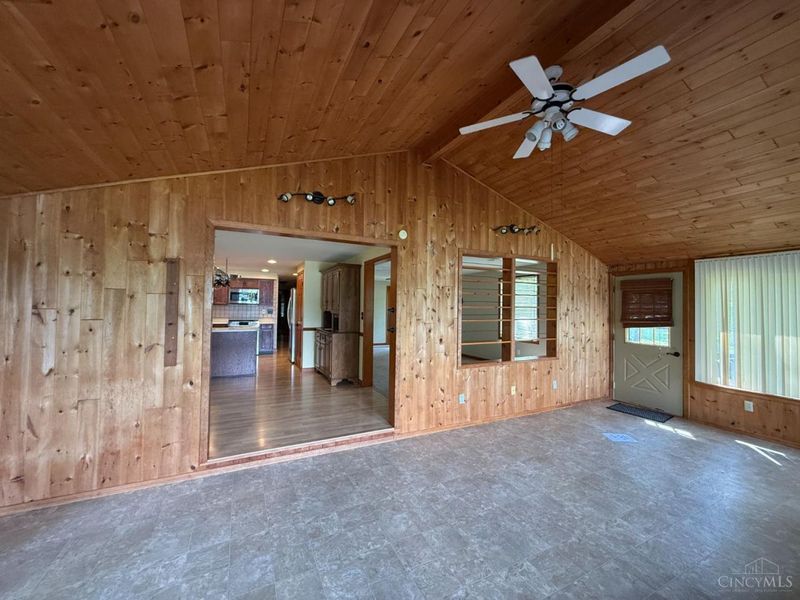 100 Waynoka Drive, Franklin Township, OH 45171 Photo 11