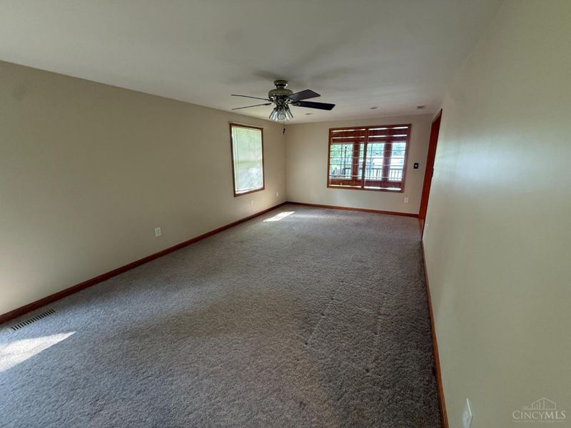 100 Waynoka Drive, Franklin Township, OH 45171 Photo 17