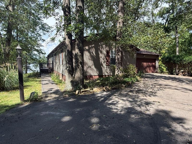 100 Waynoka Drive, Franklin Township, OH 45171 Photo 28
