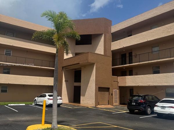 506 NW 87th Ave, Unit 309, Miami, FL 33172