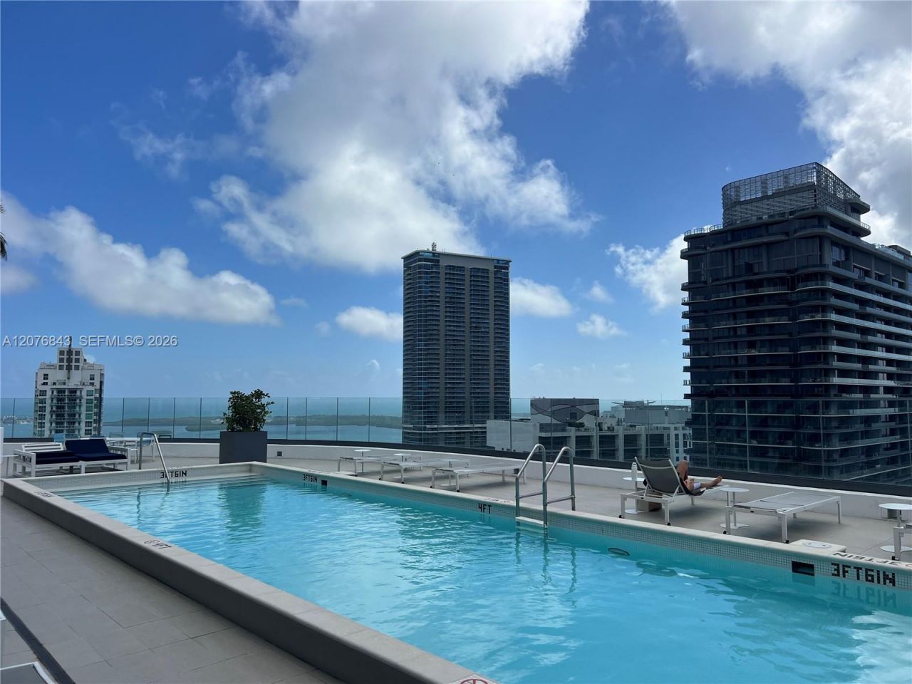 45 SW 9th St, Unit 4408, Miami, FL 33130 Photo