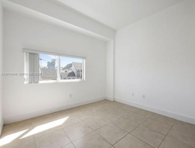 900 SW 7th St, Unit 503, Miami, FL 33130 Photo
