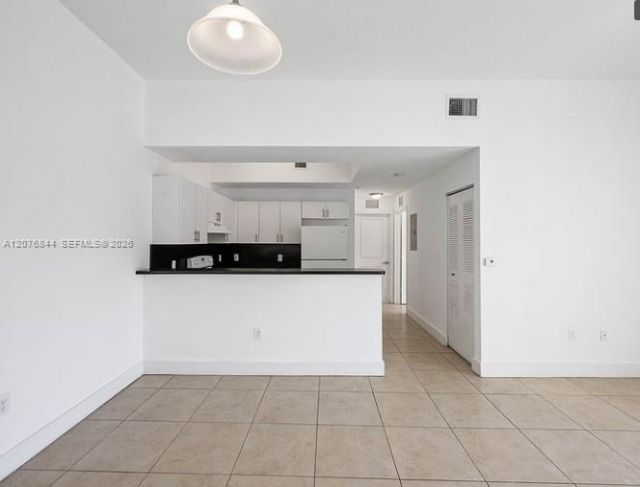 900 SW 7th St, Unit 503, Miami, FL 33130 Photo