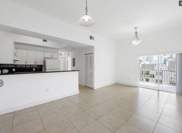 900 SW 7th St, Unit 503, Miami, FL 33130 Photo