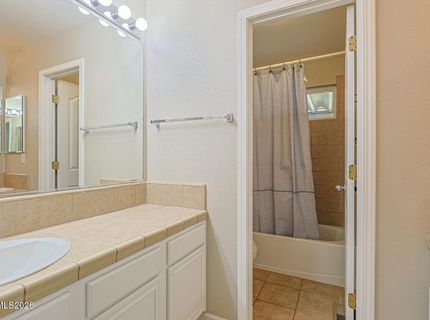 2808 Silverton Way, Sparks, NV 89436 Photo