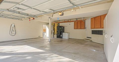 2808 Silverton Way, Sparks, NV 89436 Photo