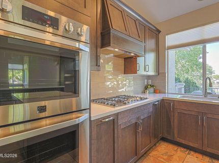 2808 Silverton Way, Sparks, NV 89436 Photo