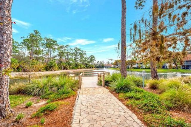 5300 Andover Dr , Unit 202, Naples, FL 34110 Photo