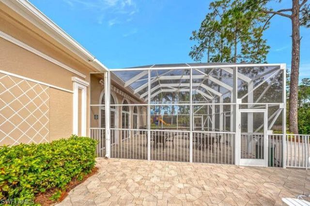 5300 Andover Dr , Unit 202, Naples, FL 34110 Photo