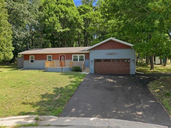 462 N 7TH PLACE, Sturgeon Bay, WI 54235