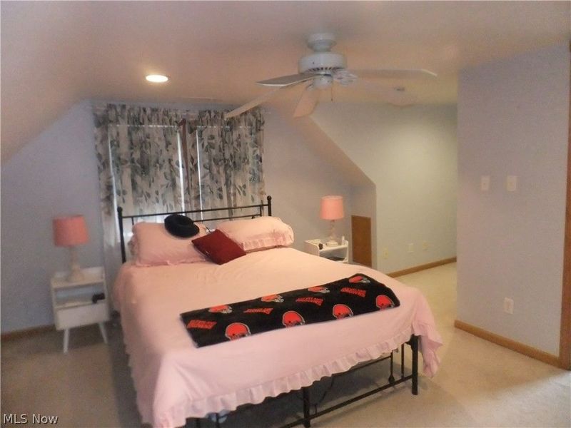 12927 Grannis Road, Garfield Heights, OH 44125 Photo 7