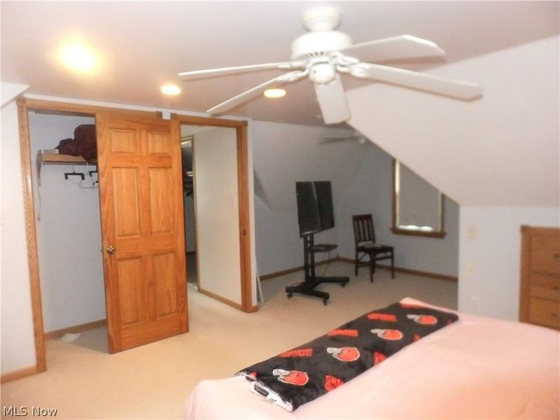 12927 Grannis Road, Garfield Heights, OH 44125 Photo 8