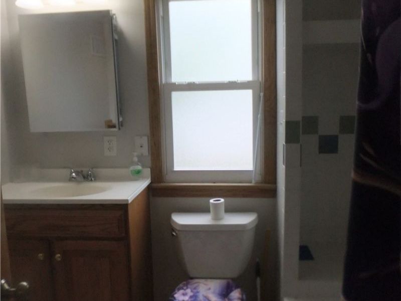 12927 Grannis Road, Garfield Heights, OH 44125 Photo 9
