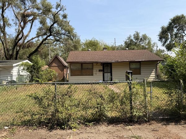 3335 Pennsylvania Street , Gary, IN 46409