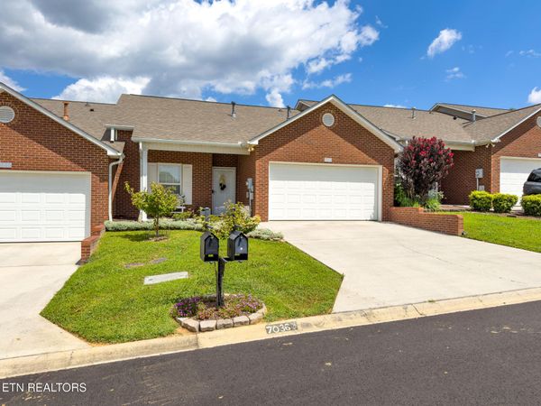 7036 High Alpine Lane, Knoxville, TN 37918