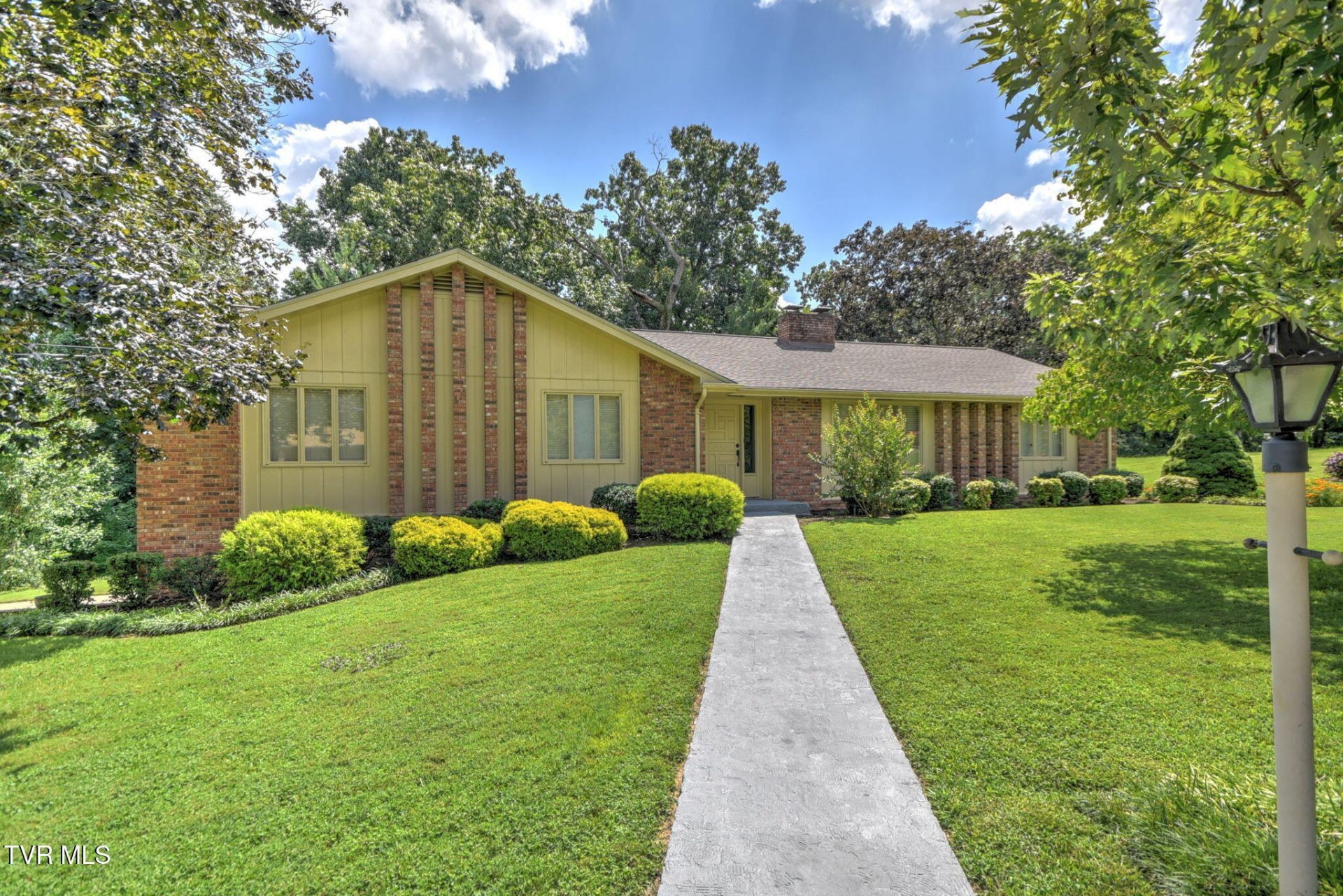 2601 Suffolk Street, Kingsport, TN 37660 Main Photo