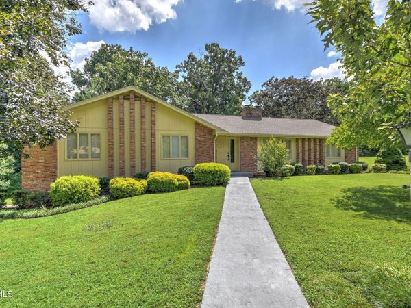 2601 Suffolk Street, Kingsport, TN 37660
