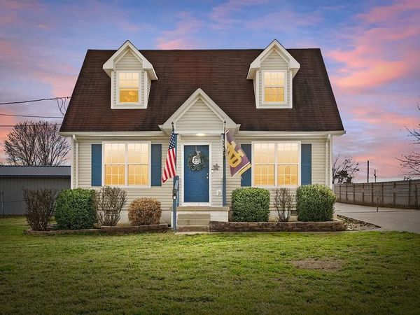 5483 Roaring Springs Rd , Cadiz, KY 42211