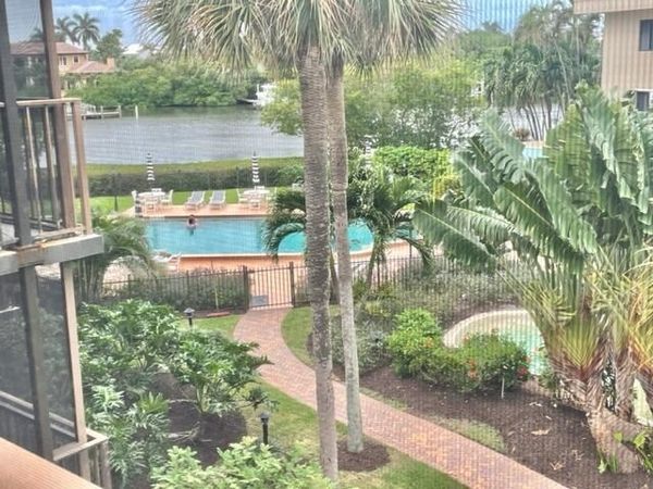 3605 S OCEAN Boulevard, Unit 321, South Palm Beach, FL 33480