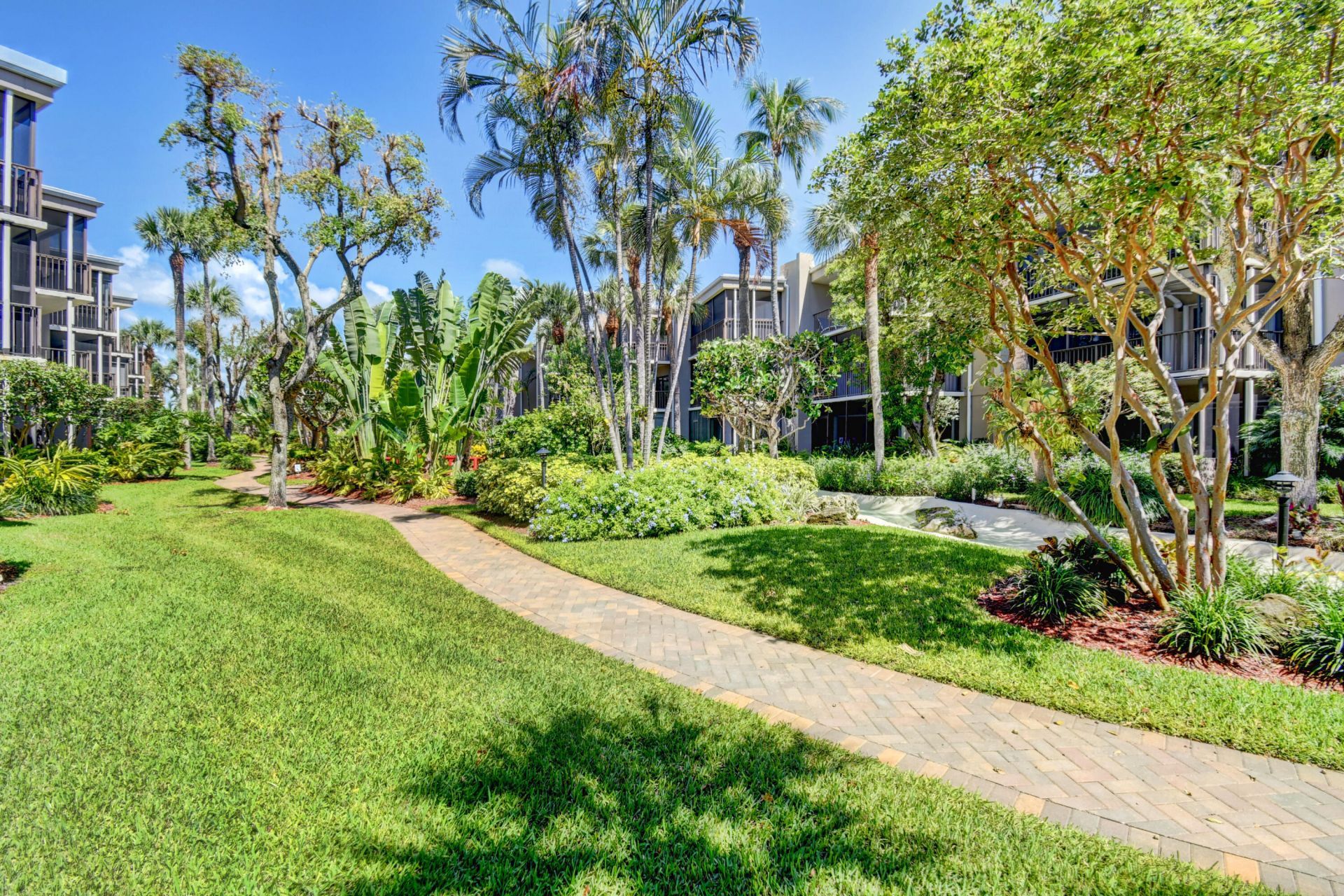 3605 S Ocean Boulevard, Unit 321, South Palm Beach, FL 33480 Photo