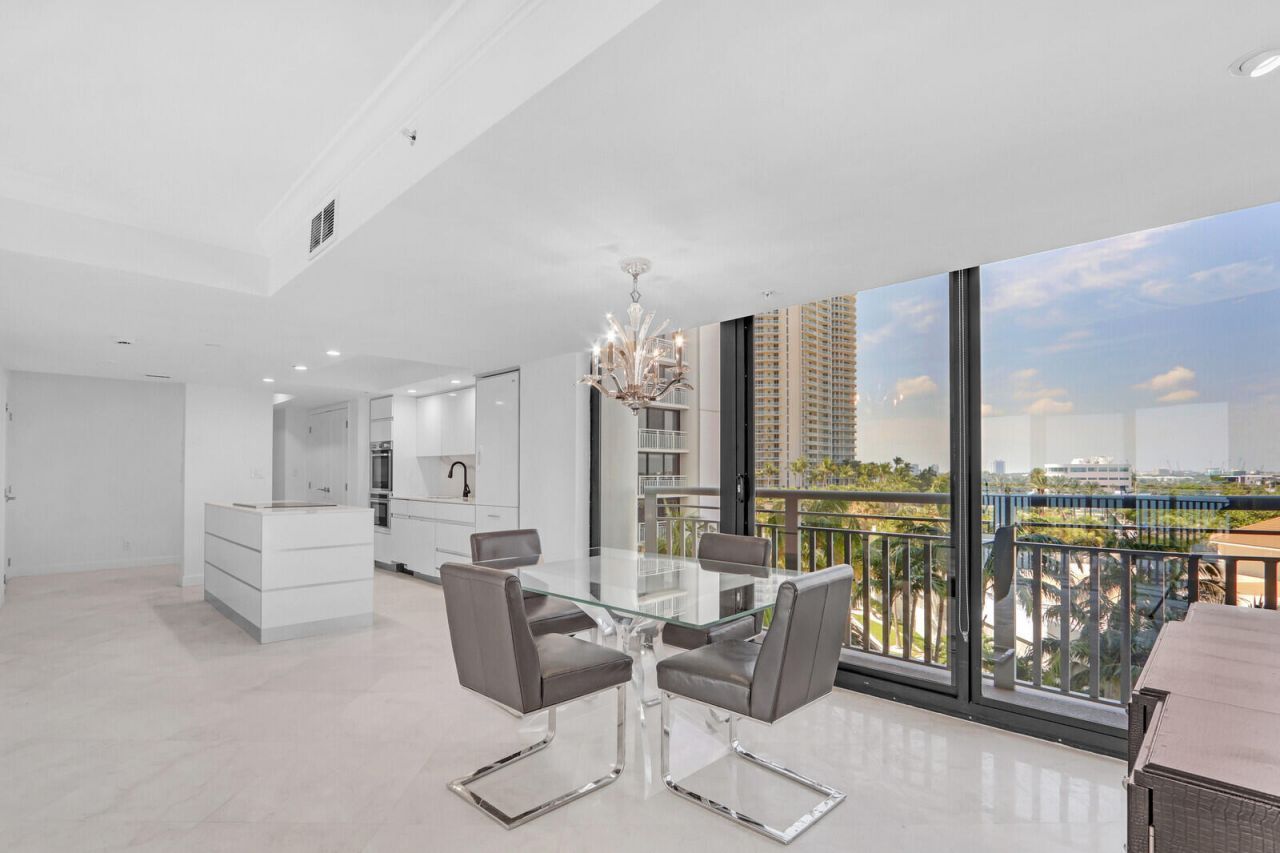 3000 N Ocean Drive, Unit 6A, Riviera Beach, FL 33404 Photo