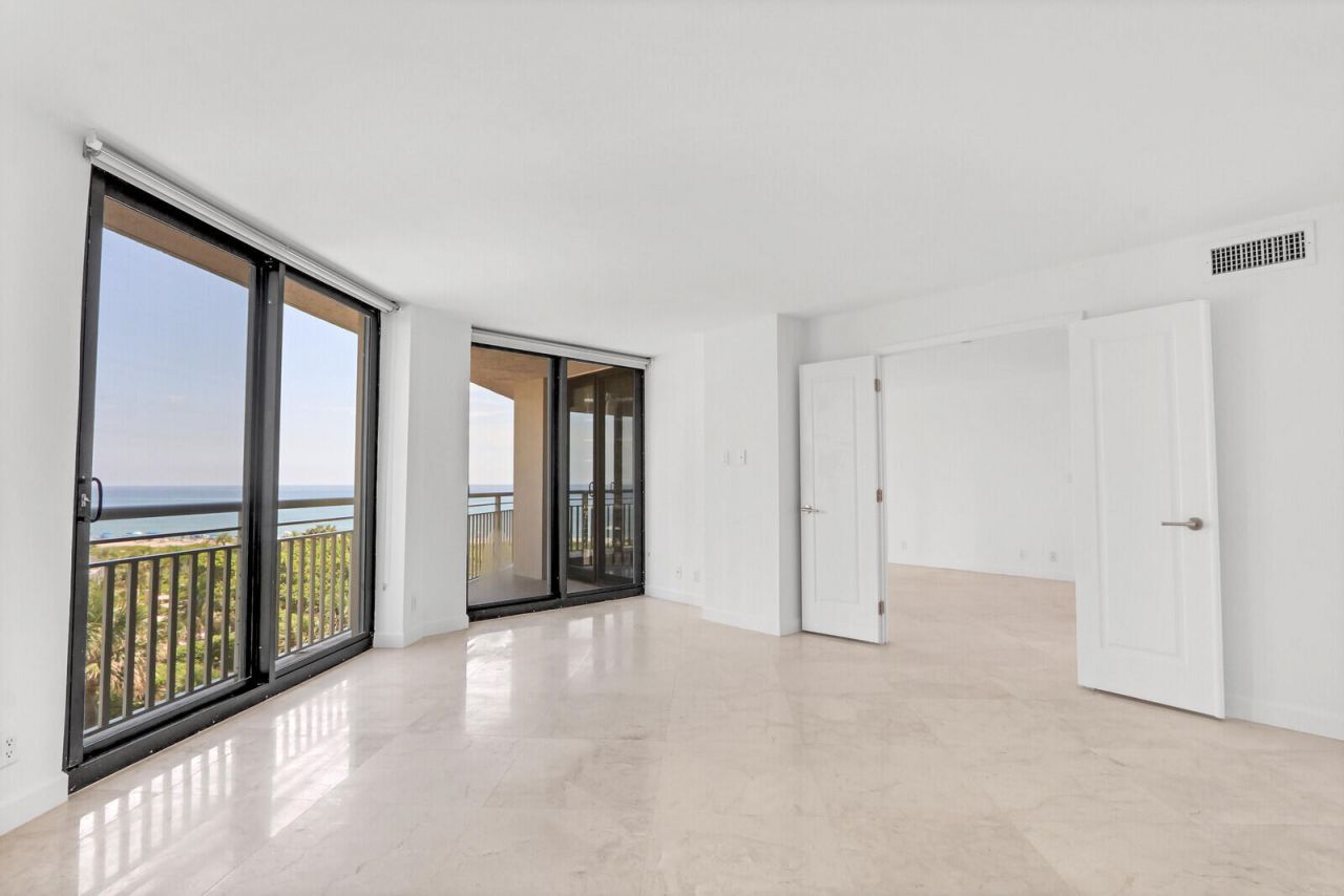 3000 N Ocean Drive, Unit 6A, Riviera Beach, FL 33404 Photo