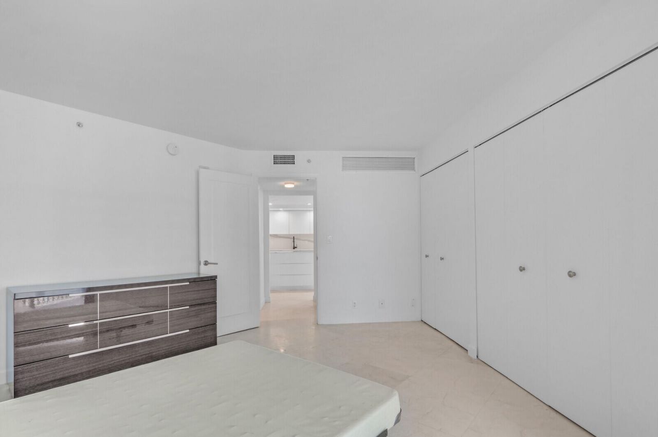 3000 N Ocean Drive, Unit 6A, Riviera Beach, FL 33404 Photo