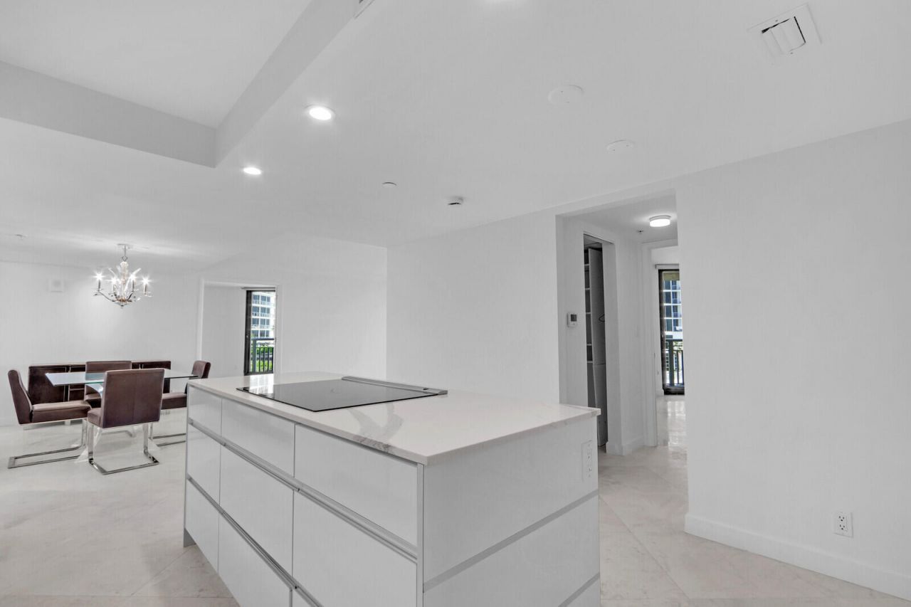 3000 N Ocean Drive, Unit 6A, Riviera Beach, FL 33404 Photo