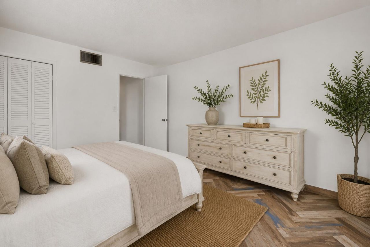 1340 Lincoln Road, Unit 308, Miami Beach, FL 33139 Photo