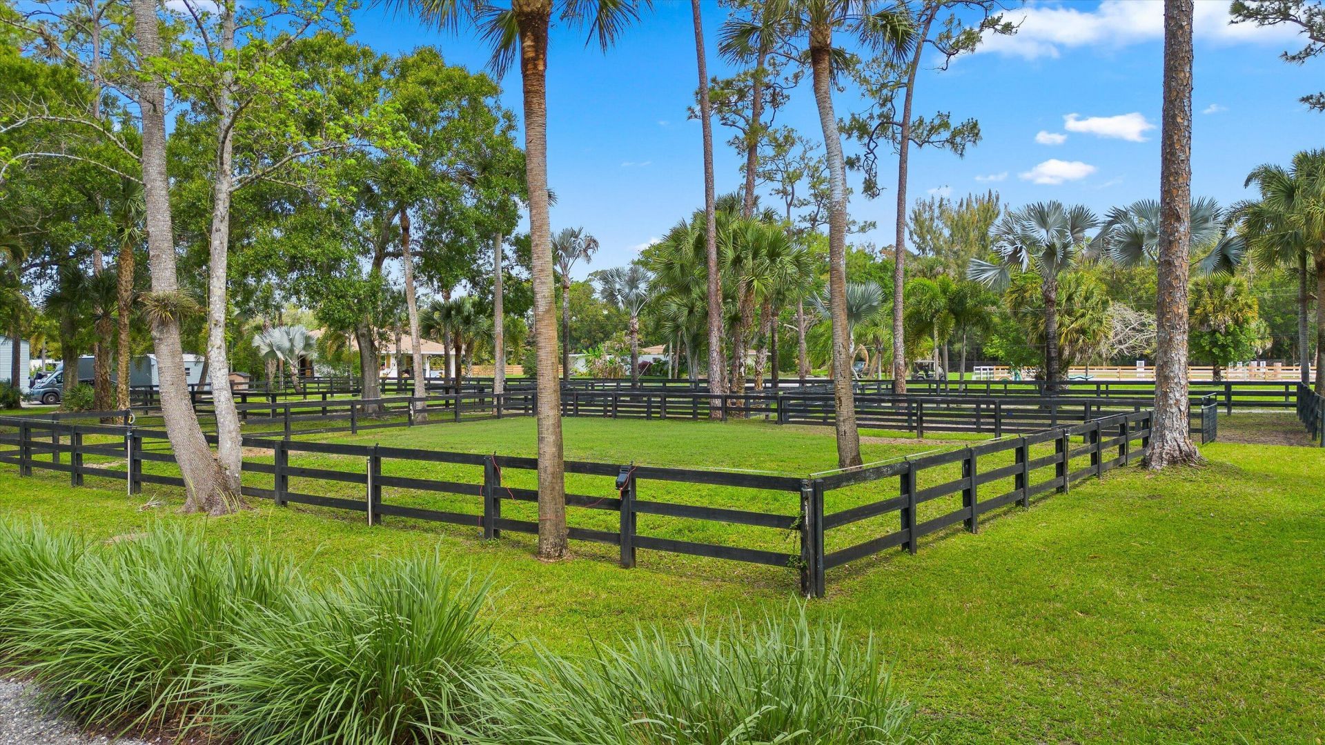 1037 F Road, Loxahatchee Groves, FL 33470 Photo