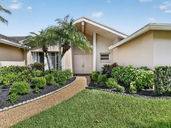 9821 SW 1ST Court, Plantation, FL 33324