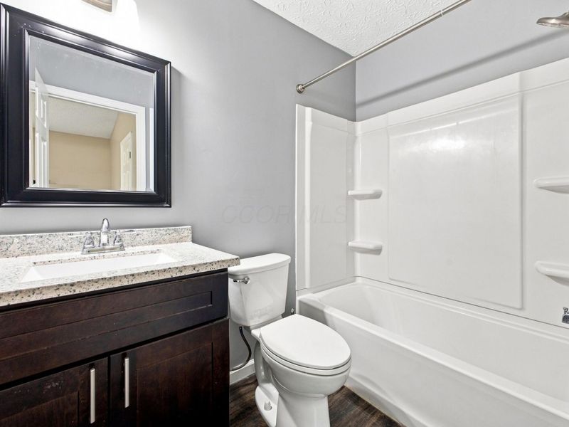 4947-4949 Kilconnel Drive, Columbus, OH 43221 Photo 13